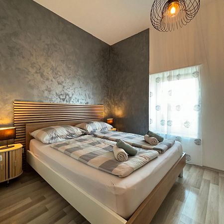 Albert Apartments Zagreb Airport Velika Gorica Dış mekan fotoğraf