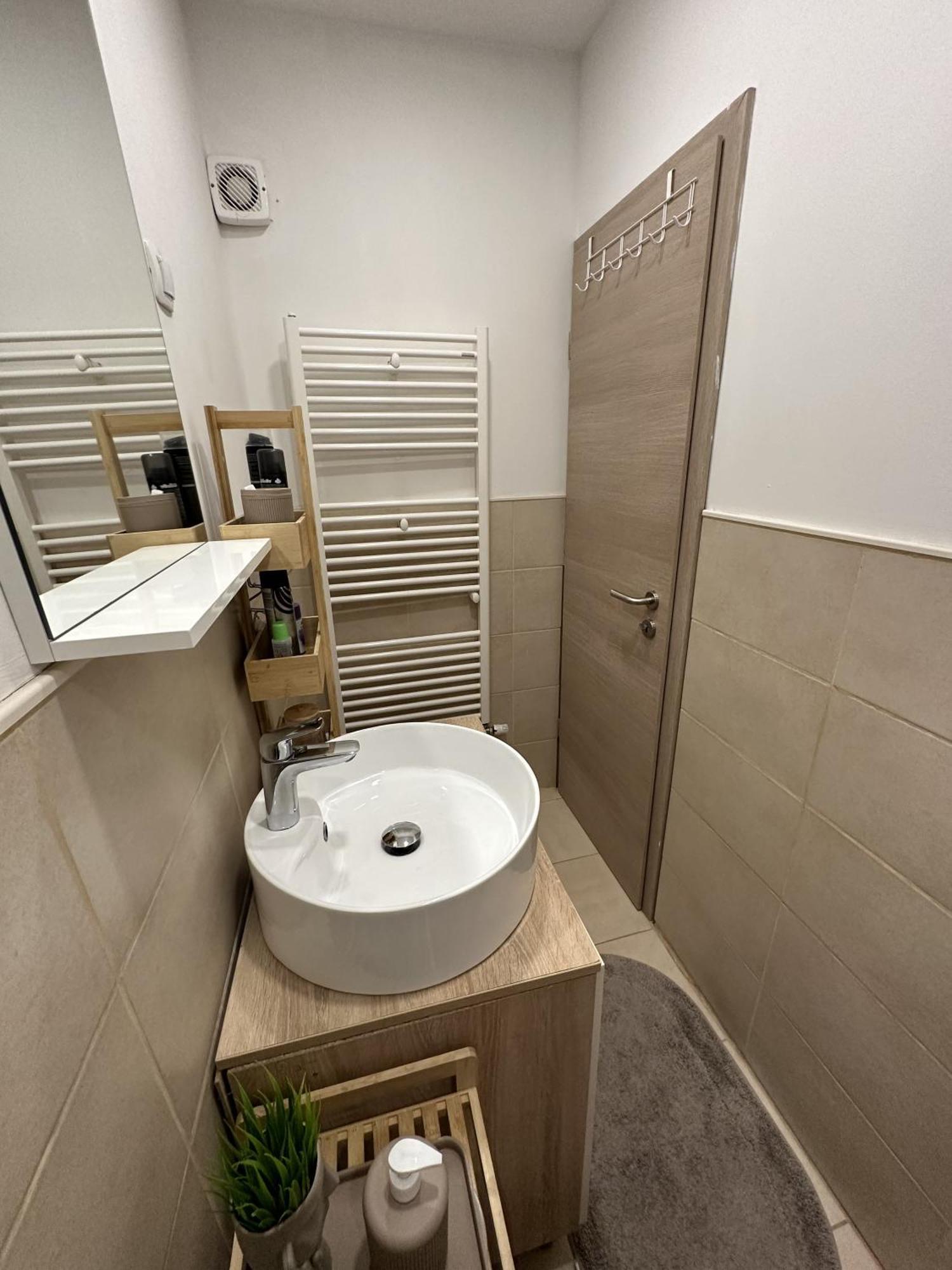 Albert Apartments Zagreb Airport Velika Gorica Dış mekan fotoğraf
