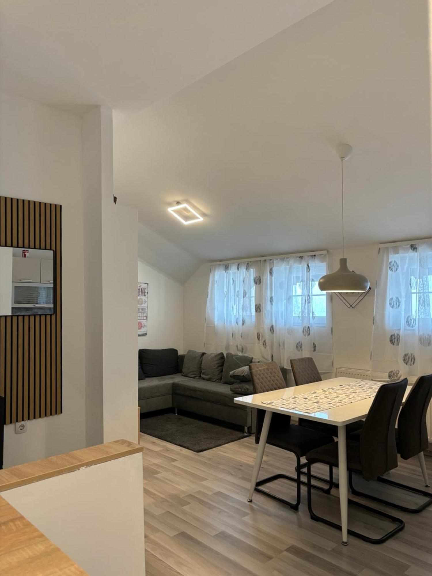 Albert Apartments Zagreb Airport Velika Gorica Dış mekan fotoğraf